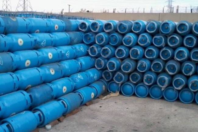 أزمة الغاز ستستمر .. العاصفة البحرية وإغلاق الموانئ يؤخر وصول ناقلة محملة بـ 2500 طن غاز ‏منزلي ‏