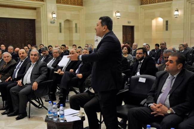 الدبس : أكثر من 10 معامل ألبسة يومياً تغلق بسبب التهريب والبالة وارتفاع كلف الإنتاج