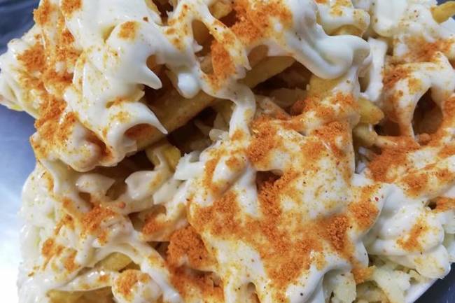 محافظة دمشق تجبر مطعم بيتزا شهير على الإغلاق 