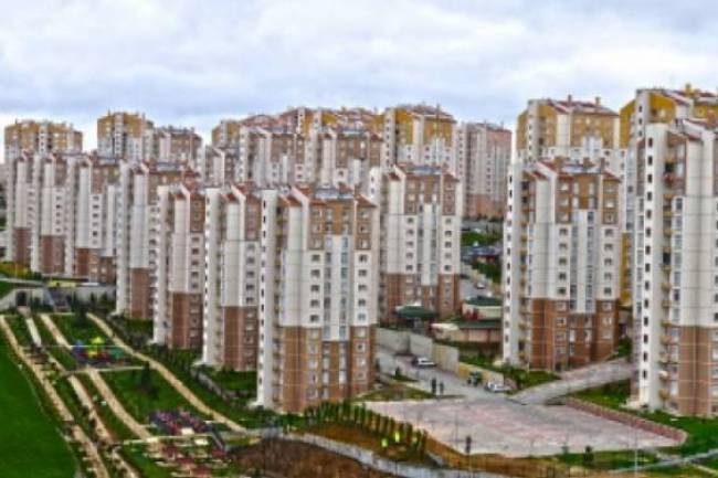 شركات مقاولات إيرانية تستعد لتنفيذ مشروع بناء 200 ألف وحدة سكنية قرب دمشق 