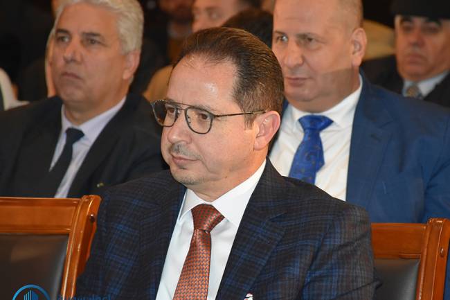 مجلس إدارة بنك البركة يوصي بتوزيع أرباح نقدية وأسهم مجانية على مساهميه بمبلغ 5.25 مليار ليرة 