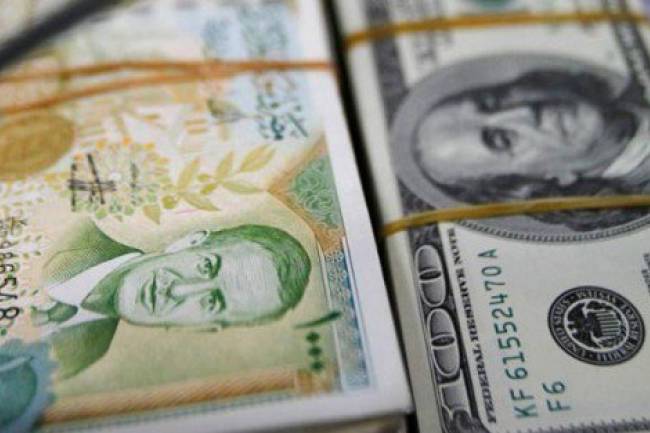 رئاسة الحكومة تقر خفض المواد المستوردة الممولة للنصف وتستبعد مستلزمات الإنتاج الصناعي 