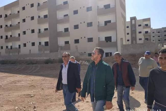 وزير الإسكان: خطة لتشييد 100 ألف وحدة سكنية.. وتسديد الاقساط يصل لـ25 عاماً