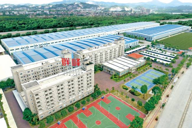 رجال أعمال صينيين يؤسسون شركة لإنتاج مواد البناء ومستلزمات الأبنية مسبقة الصنع