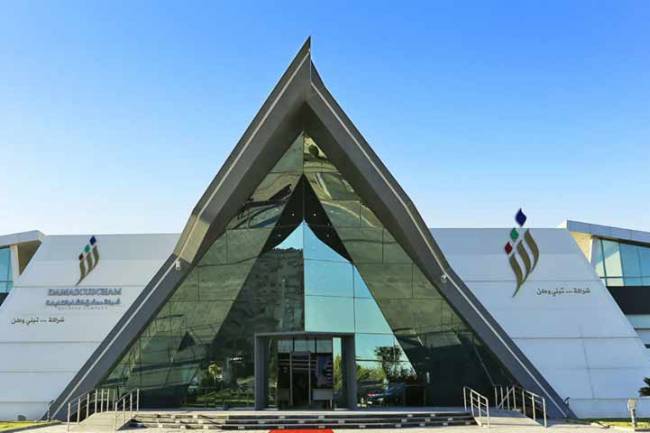 بينهم محافظ دمشق وشركة دمشق الشام القابضة .. الاتحاد الاوروبي يدرج 11 رجل أعمال وشركتين سوريتين على لائحة العقوبات !