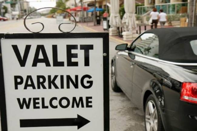 محافظة دمشق: استيفاء مبالغ من المطاعم لقاء ركن السيارات أمامها قريباً