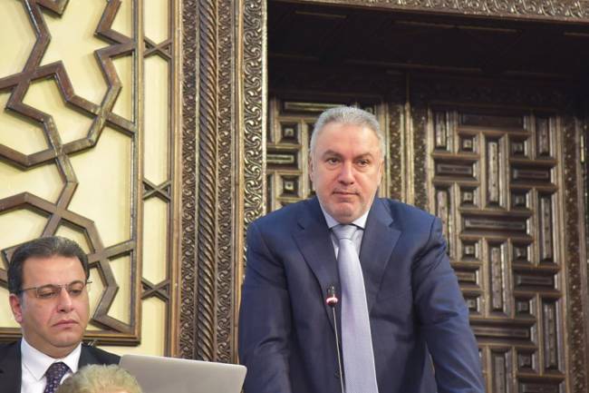 بعد نقاشات طويلة واعتراضات من الغرف على بعض مواده .. مجلس الشعب ينهي  دراسة مشروع قانون اتحاد غرف التجارة الجديد