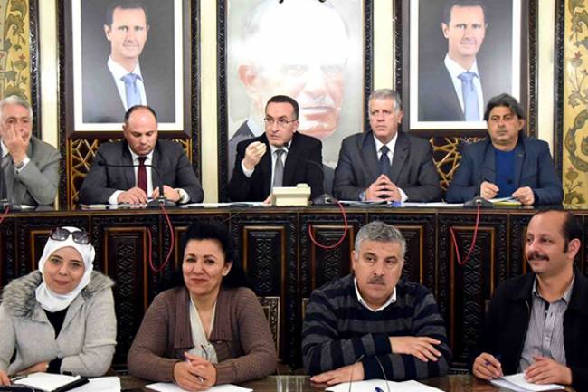 محافظة دمشق: بدء تنفيذ خطة لتزفيت شوارع العاصمة خلال 6 أشهر بكلفة 1.5 مليار ليرة 