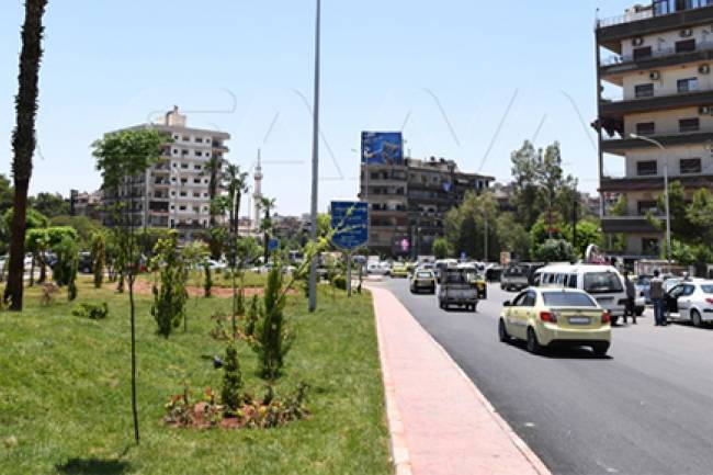 بتعاون بين غرفة التجارة ومحافظة دمشق .. شام للدراسات تنهي أعمال تأهيل ساحة الميسات بزمن قياسي