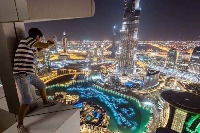 مكاتب سياحية تؤكد تعليق دخول السوريين إلى الإمارات