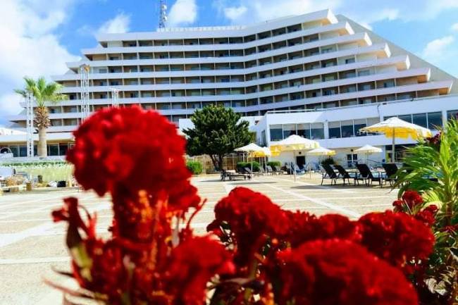 سعر الليلة الفندقية في اللاذقية يصل إلى 400 ألف ليرة في العيد والحجوزات في بعضها منتهية 