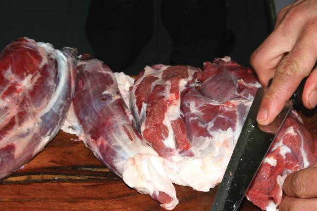 جمعية اللحامين : انخفاض كبير بتهريب الأغنام لأن سعرها في سورية أصبح مقارب لدول الجوار 