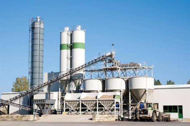 بكلفة 70 مليار ليرة .. منح إجازة استثمار لمعمل للإسمنت الأبيض بعدرا 