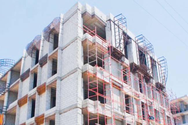 كلفة متر البناء مليونا ليرة ومتر الإكساء نحو 2.5 مليون …  حالة ركود في أسواق العقارات وحركة البناء ضعيفة … 