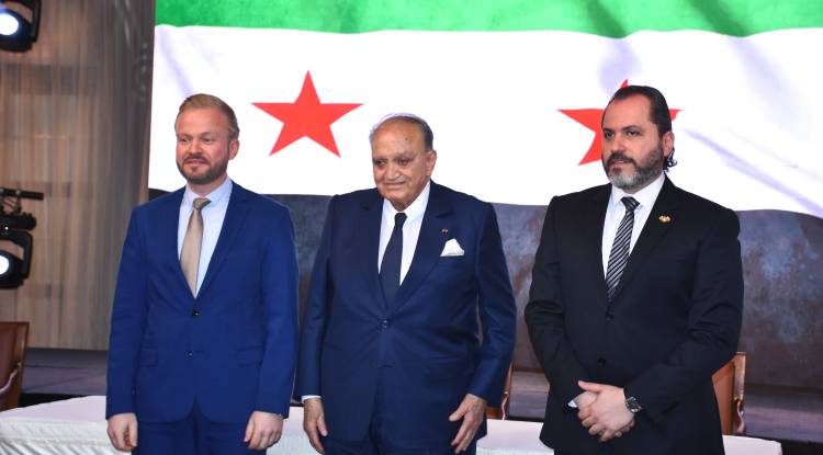 بكلفة تقارب 300 مليون دولار ..رجل الأعمال وفيق رضا شعيد يعلن عن إطلاق مشروع سياحي عقاري في قلب دمشق 