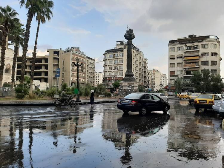 مع بدء هطول الأمطار اليوم .. الفعالية الجوية تشتد خلال الأيام المقبلة  