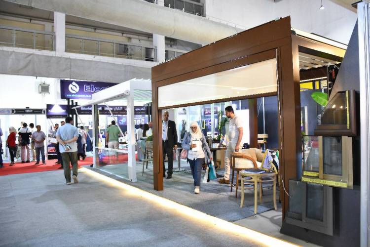 ناتورال لسحب الألمنيوم تعرض أحدث منتجاتها في معرض بيلدكس  الخطيب : أعدنا العمل بمنشأتنا في ريف دمشق بعد التحرير مباشرة ونجهز مصنع لإنتاج المفروشات سيفتتح بعد 6 أشهر 